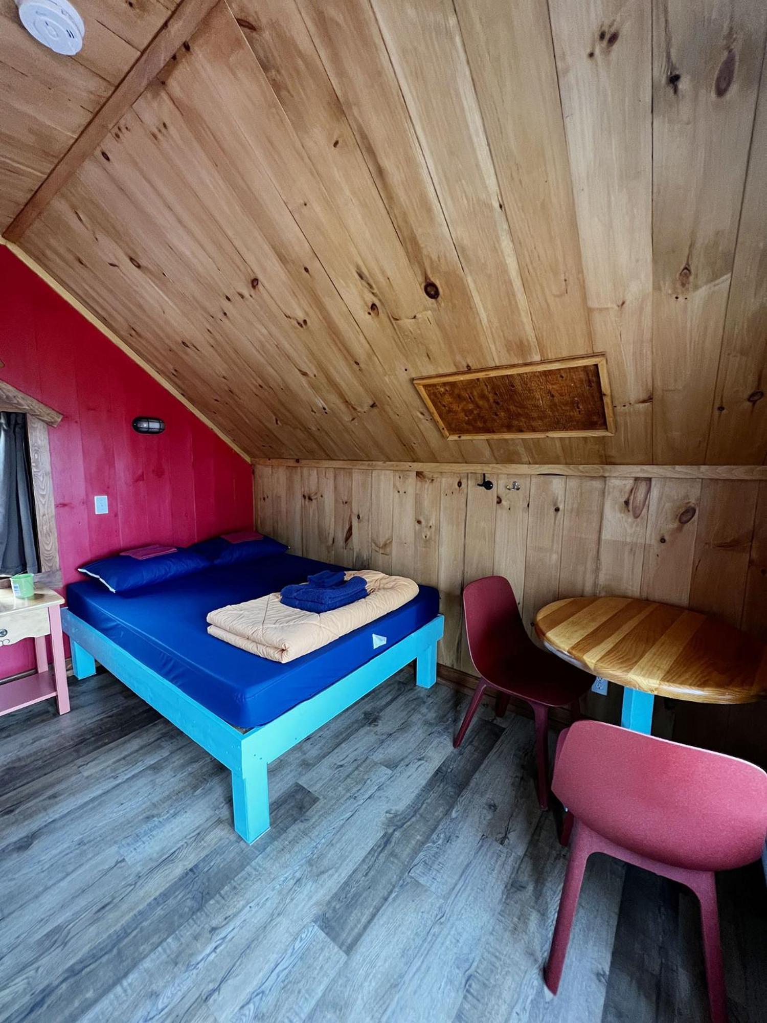 Auberge Festive Sea Shack Sainte Anne-des-Chênes Eksteriør billede