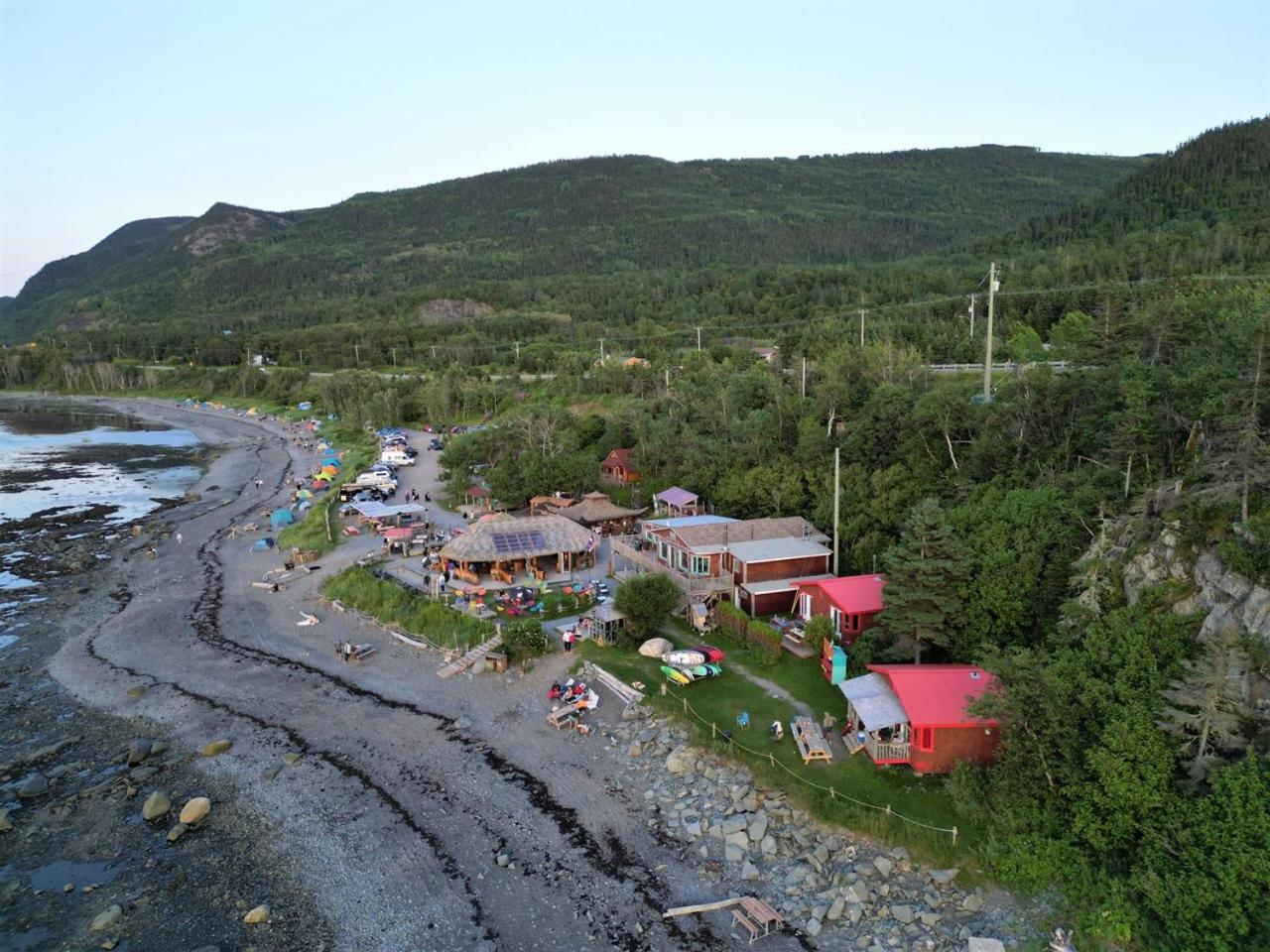 Auberge Festive Sea Shack Sainte Anne-des-Chênes Eksteriør billede
